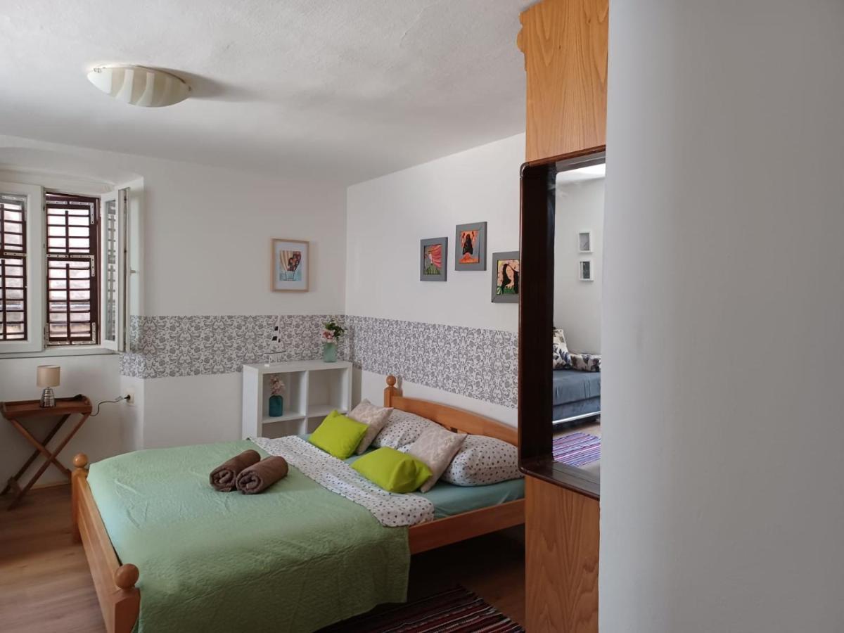 Apartment Fish Market Split Bagian luar foto