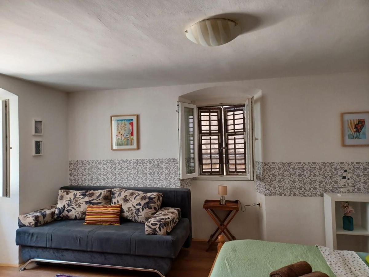 Apartment Fish Market Split Bagian luar foto
