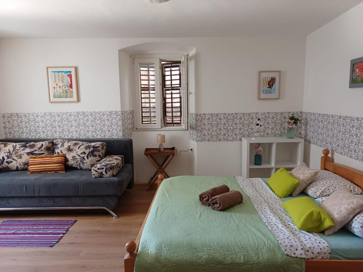 Apartment Fish Market Split Bagian luar foto